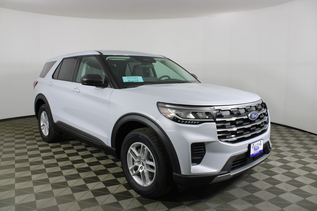 2026 Ford Explorer Active AWD