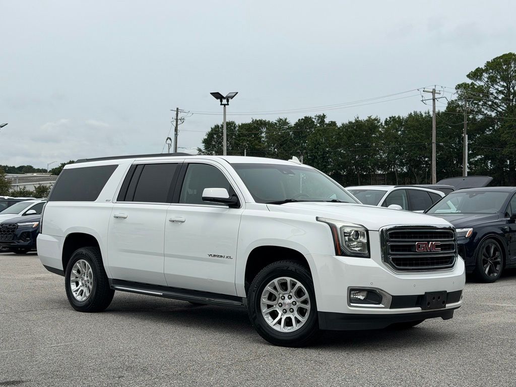  2017 GMC Yukon XL SLT 4WD   