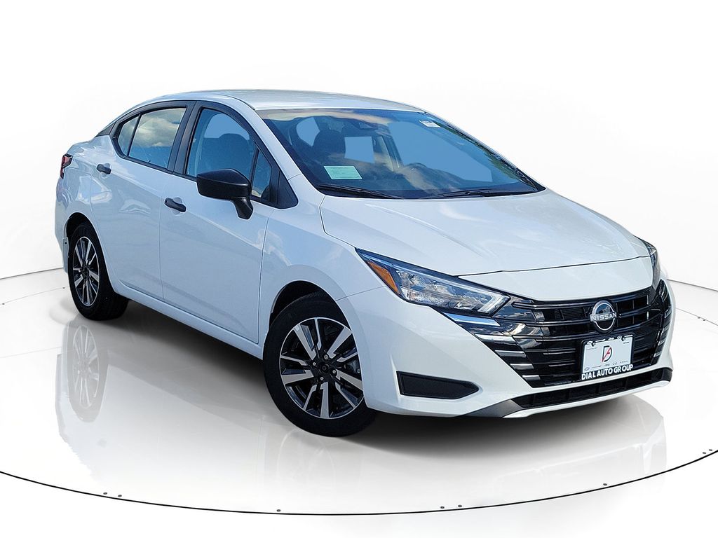 White (Fresh Powder) 2025 Nissan Versa Sedan Front-Wheel Drive Continuously Variable Transmission