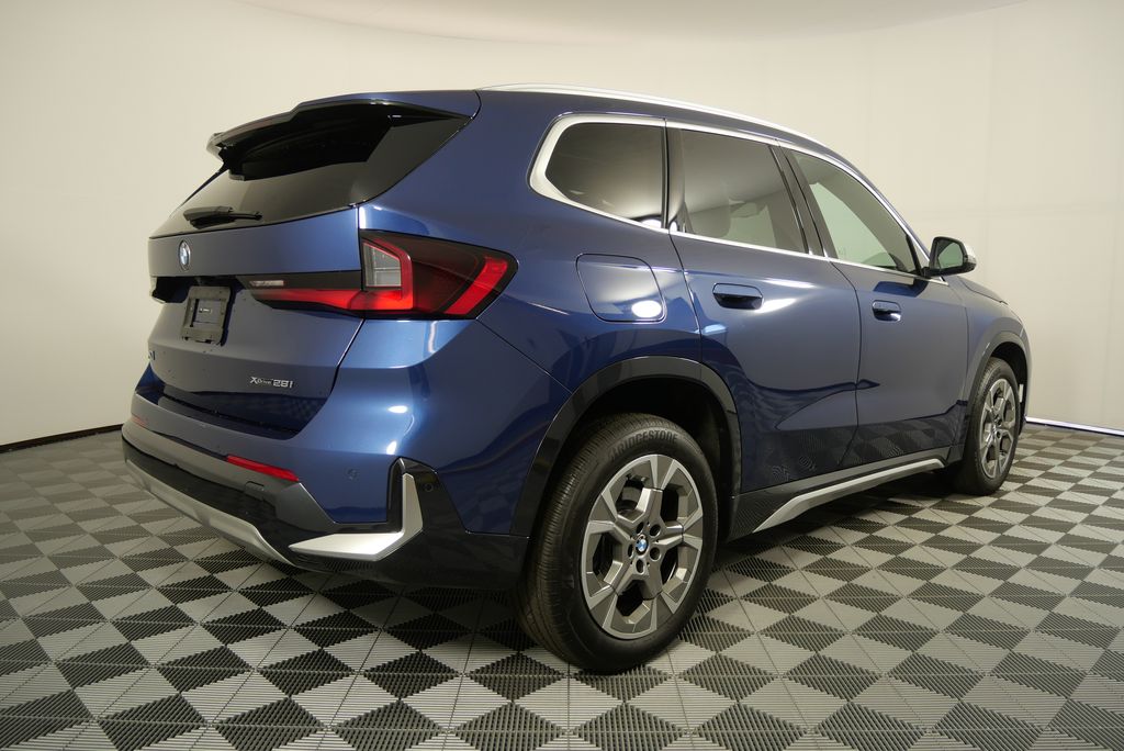 2023 BMW X1 xDrive28i 3