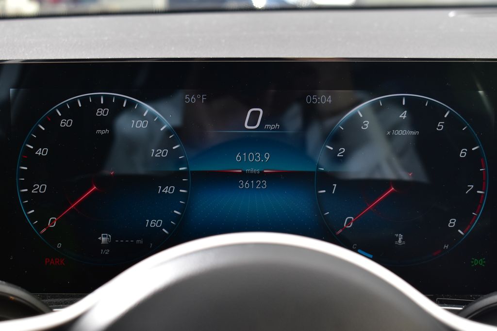 Thumbnail: 2022 Mercedes-Benz GLB - 14