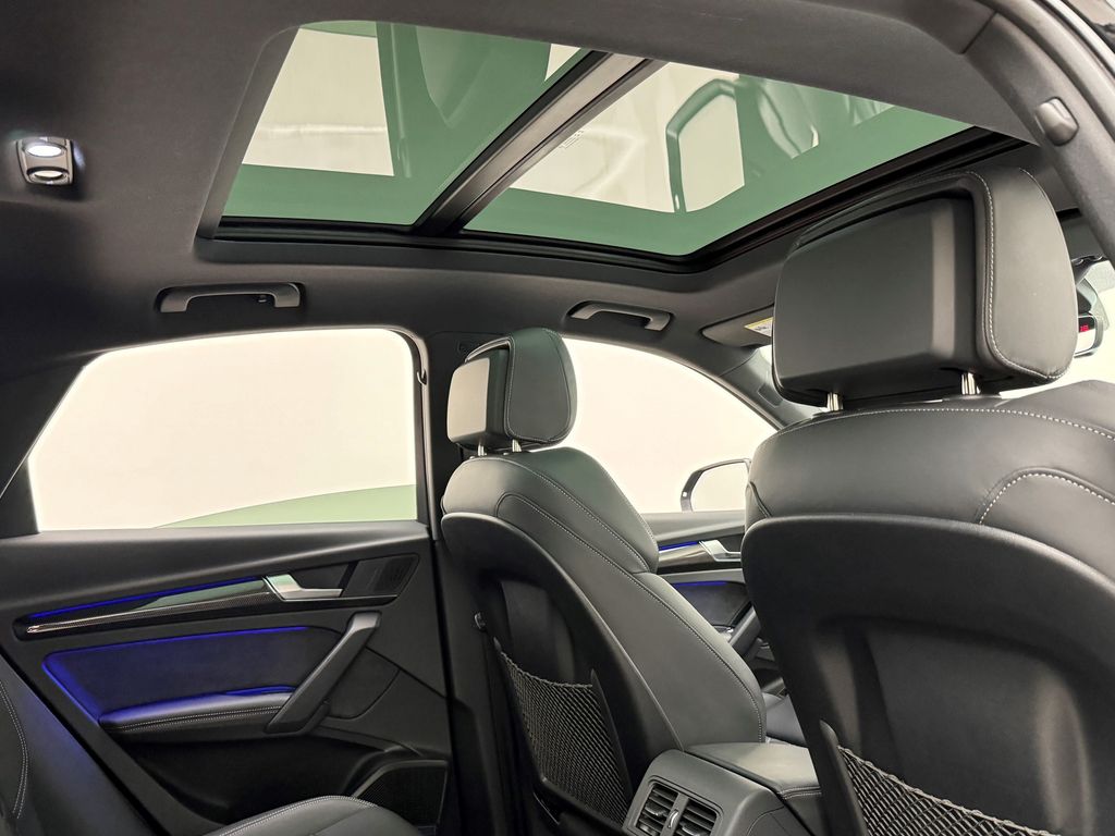 2023 Audi SQ5 Prestige 16