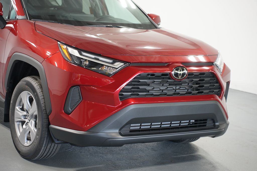 Thumbnail: 2025 Toyota RAV4 - 4