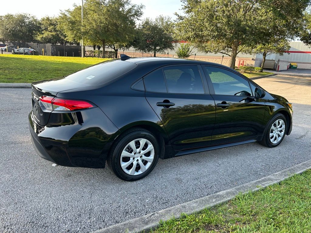 Thumbnail: 2024 Toyota Corolla - 5