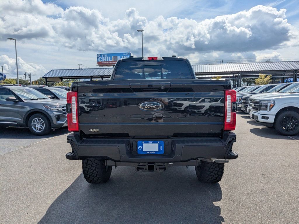 2025 Ford F-250 LARIAT