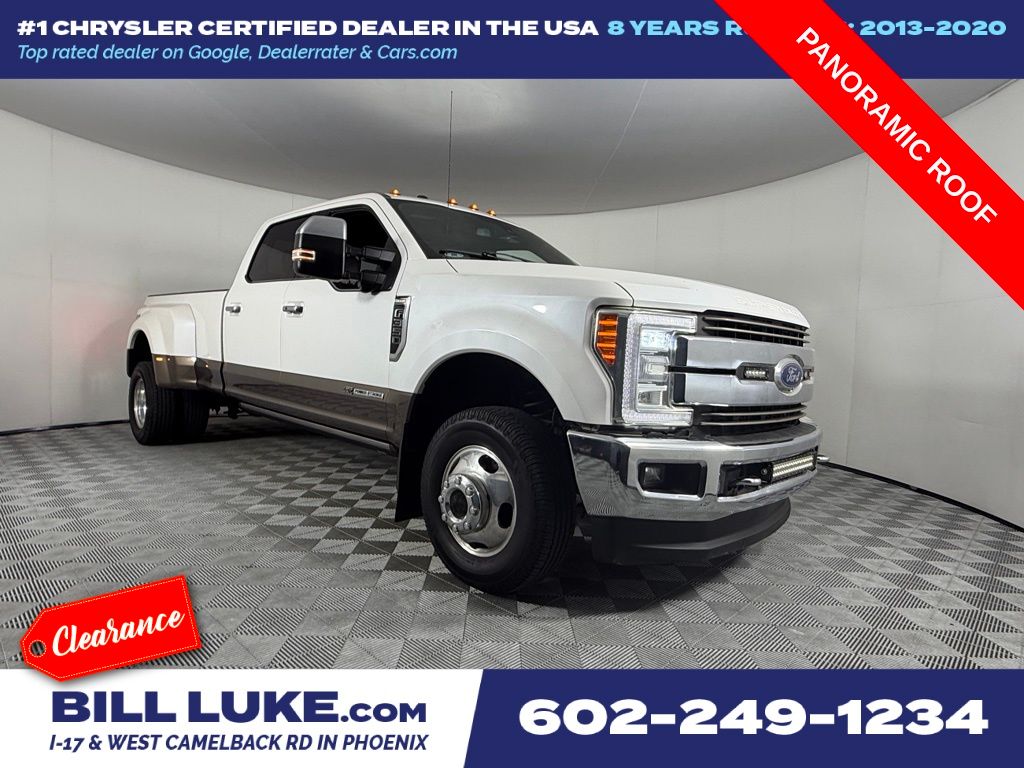 White Platinum Metallic Tri-Coat 2017 Ford F-350 Super Duty King Ranch Crew Cab LB DRW 4WD Pickup Truck Four-Wheel Drive 6-Speed Automatic