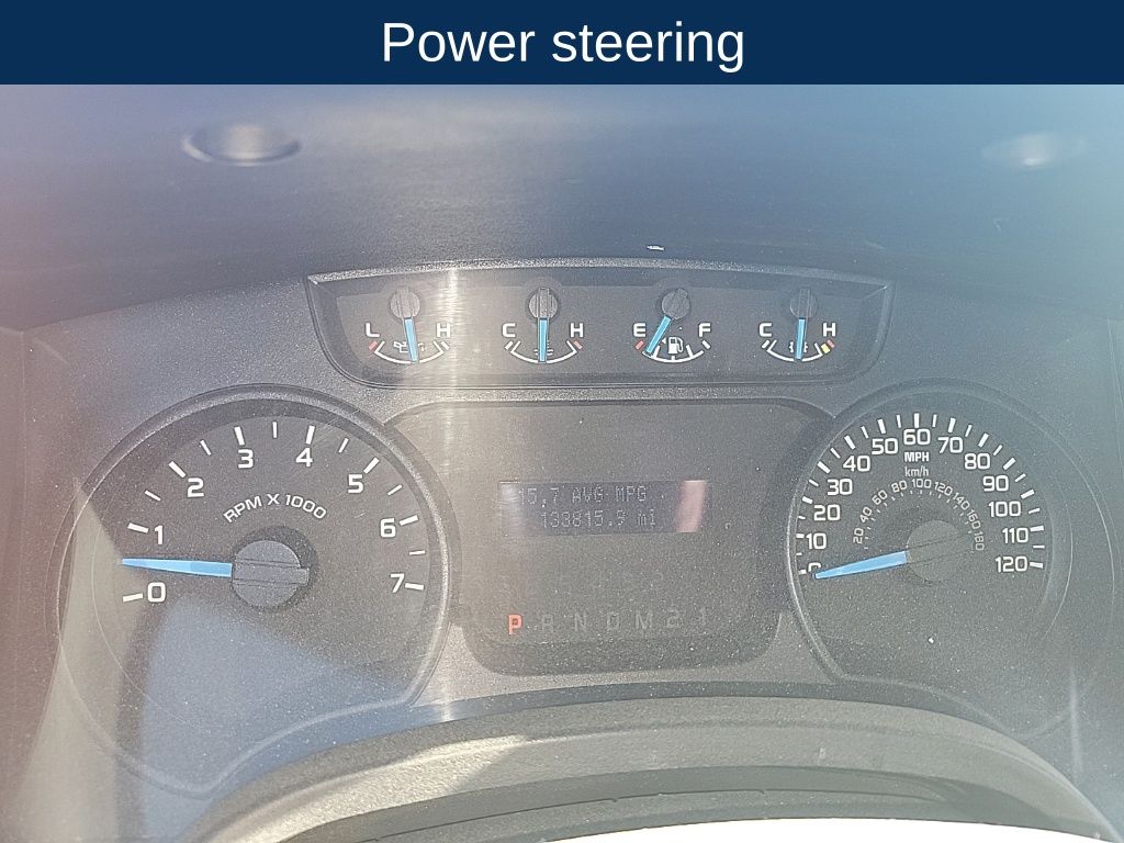 View vehicle photo 7