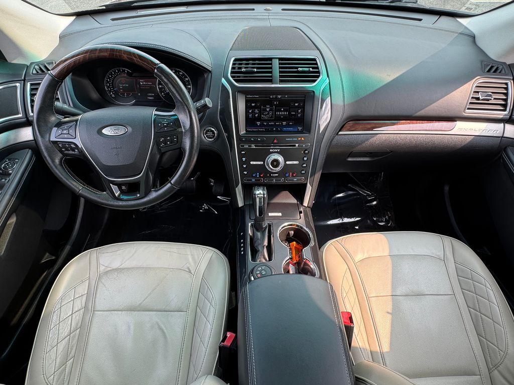2016 Ford Explorer Platinum