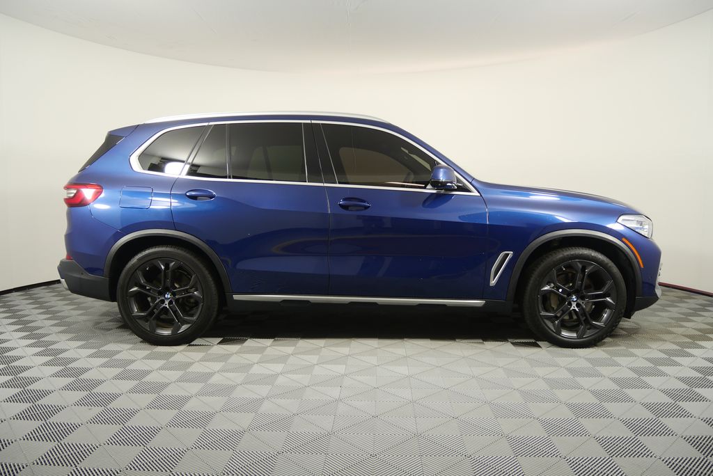 Thumbnail: 2019 BMW X5 - 2