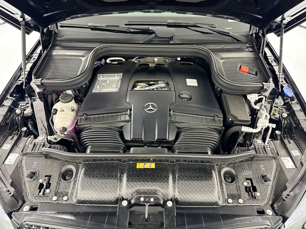 Thumbnail: 2026 Mercedes-Benz GLE - 31