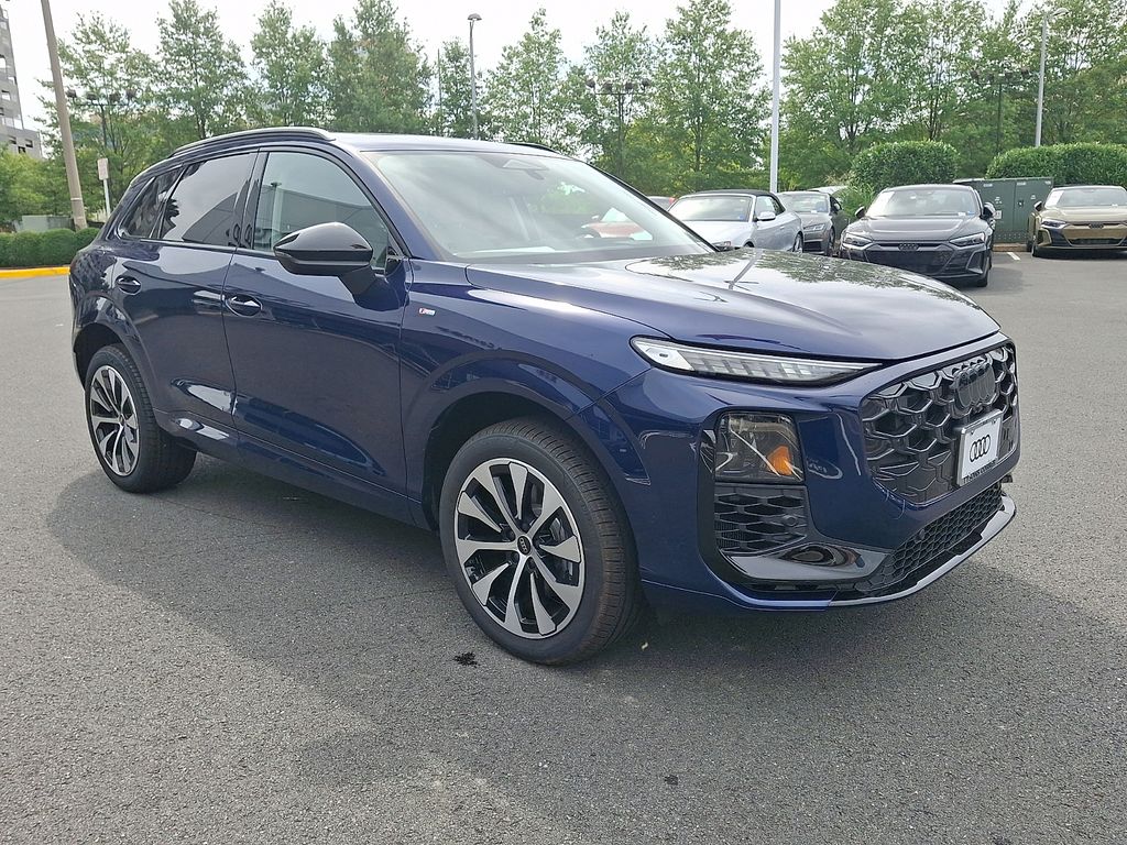 Thumbnail: 2026 Audi Q3 - 2