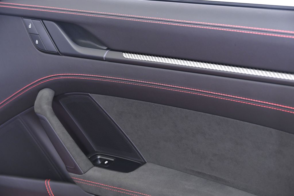 Thumbnail: 2022 Porsche 911 - 24