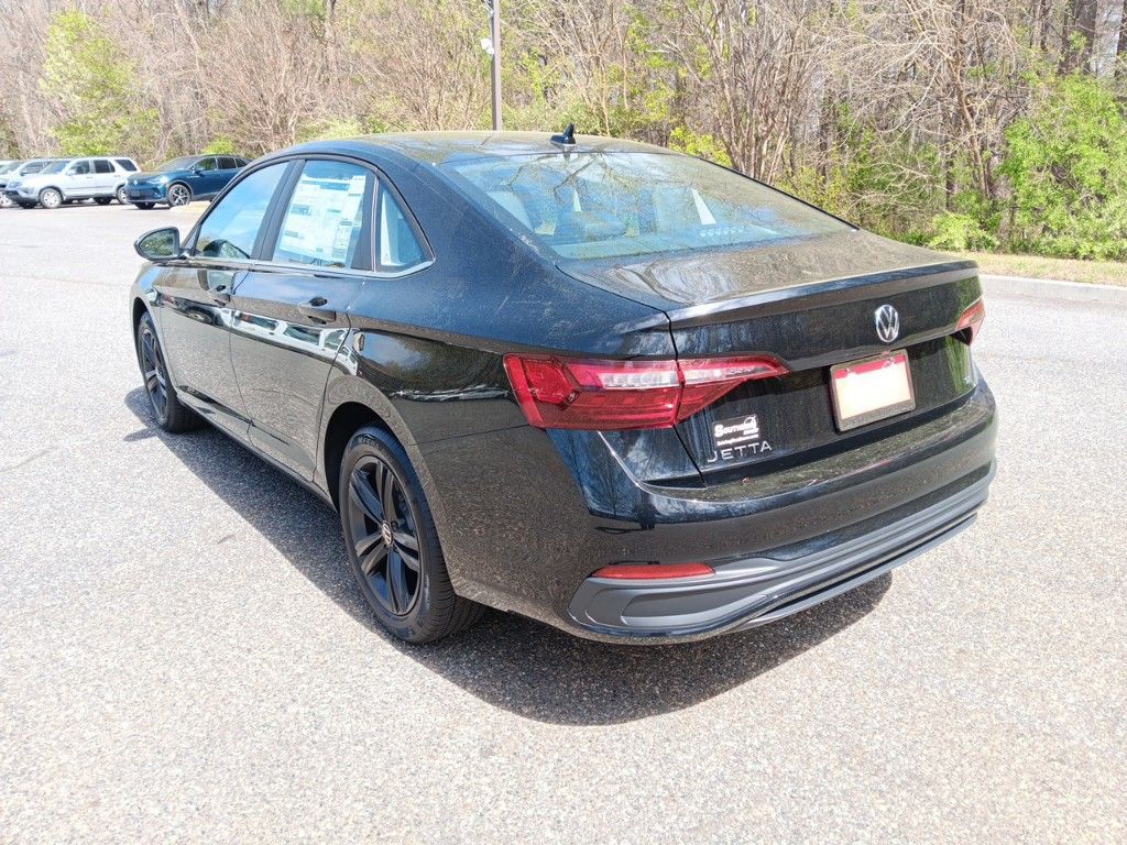 2024 Volkswagen Jetta 1.5T SE 3