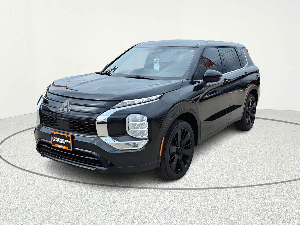 2026 Mitsubishi Outlander LE - 0