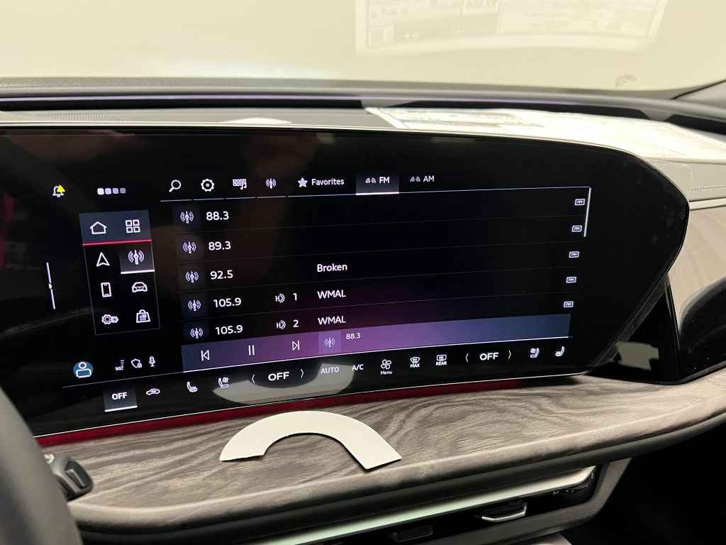 Thumbnail: 2025 Audi Q5 - 29