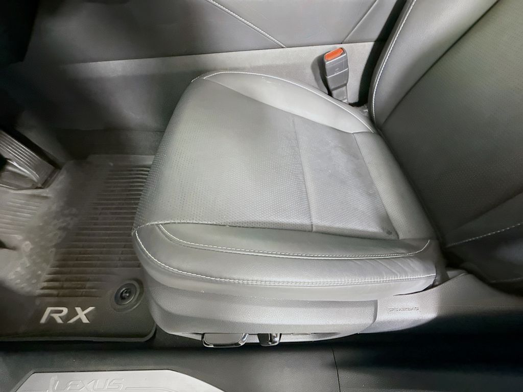 Thumbnail: 2025 Lexus RX - 19