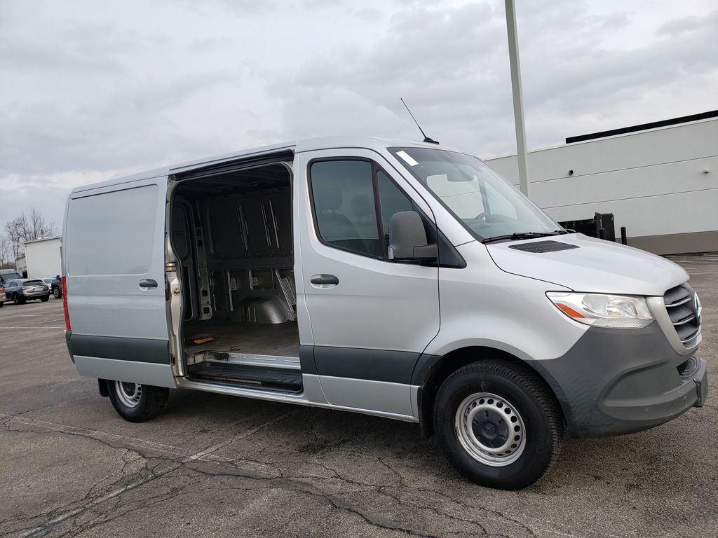 Thumbnail: 2019 Mercedes-Benz Sprinter - 9