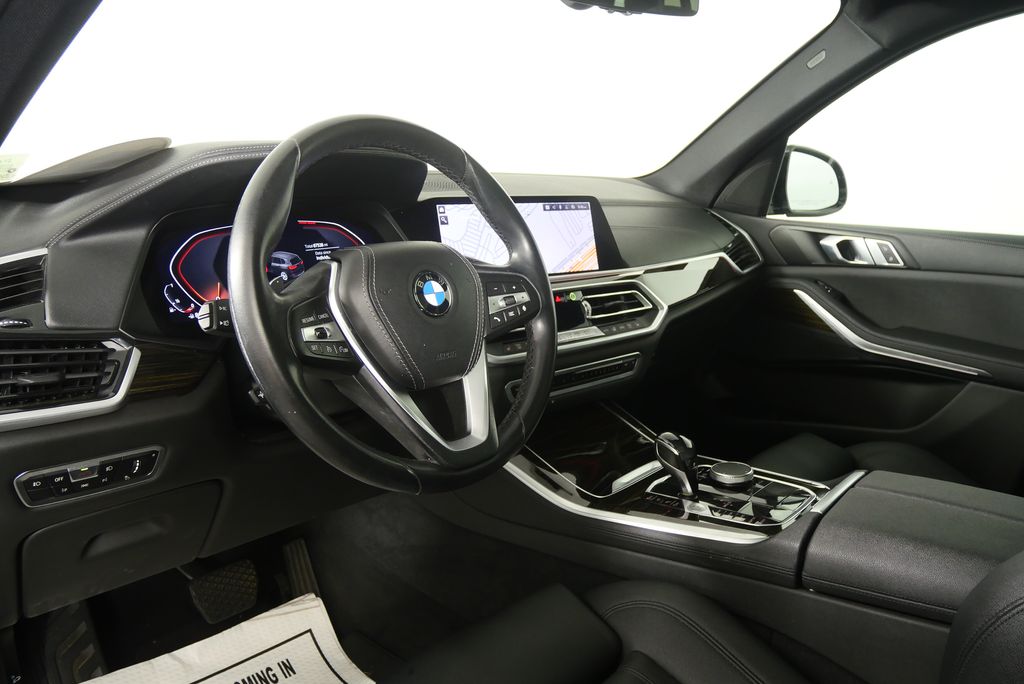 Thumbnail: 2020 BMW X5 - 12