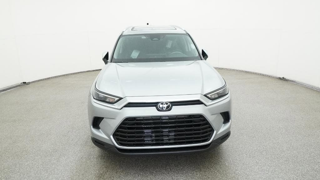Thumbnail: 2025 Toyota Grand Highlander - 3