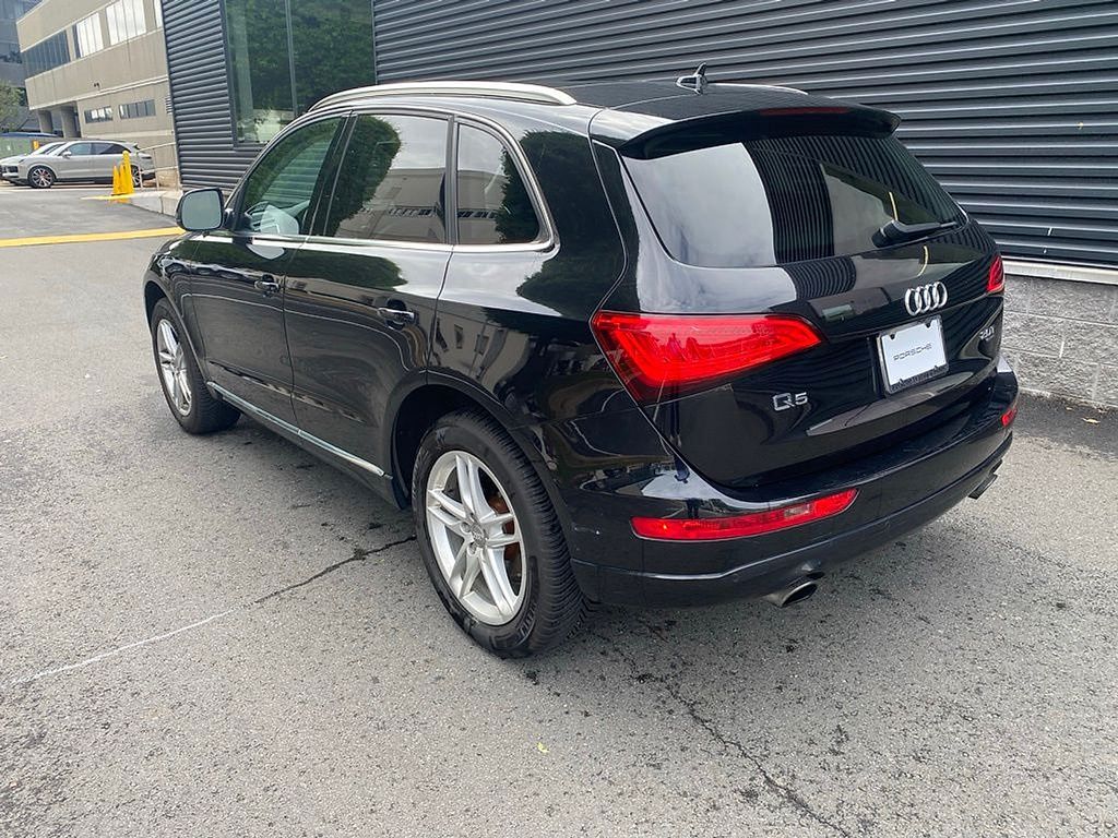 Thumbnail: 2013 Audi Q5 - 3