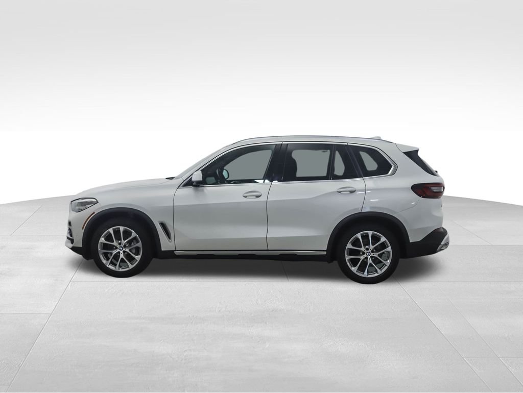 Thumbnail: 2022 BMW X5 - 2