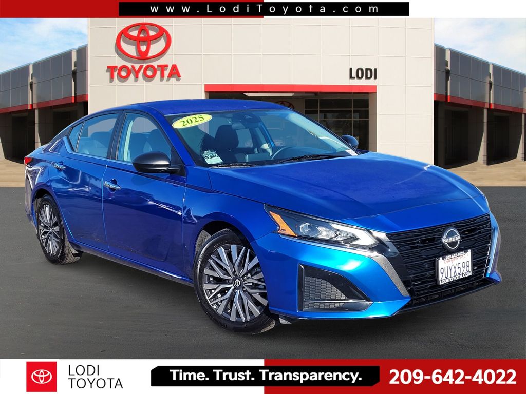 Bluestone Pearl 2025 Nissan Altima Sedan Front-Wheel Drive Continuously Variable Transmission