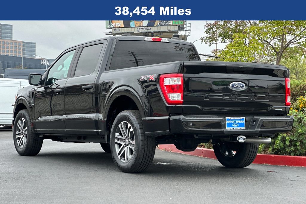 2022 Ford F-150 XL photo