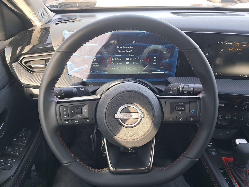 2026 Nissan Kicks SR Brown at South Hills Kia
