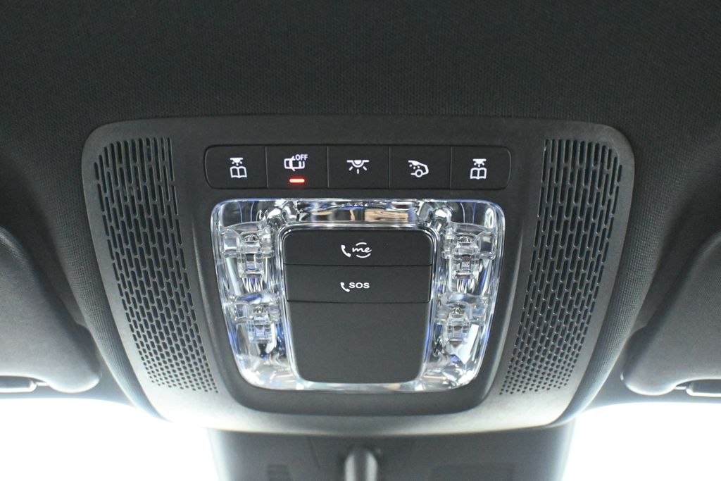 Thumbnail: 2025 Mercedes-Benz GLA - 16