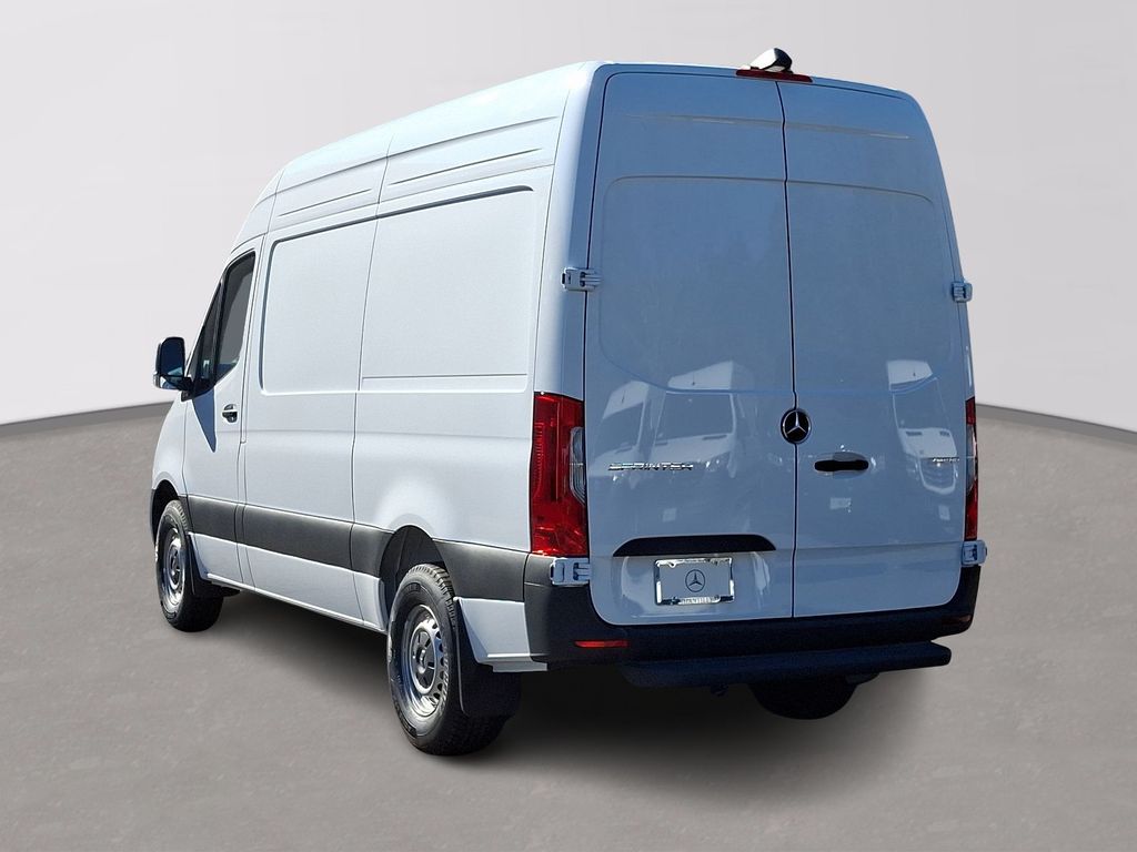 2025 Mercedes-Benz Sprinter 2500 4