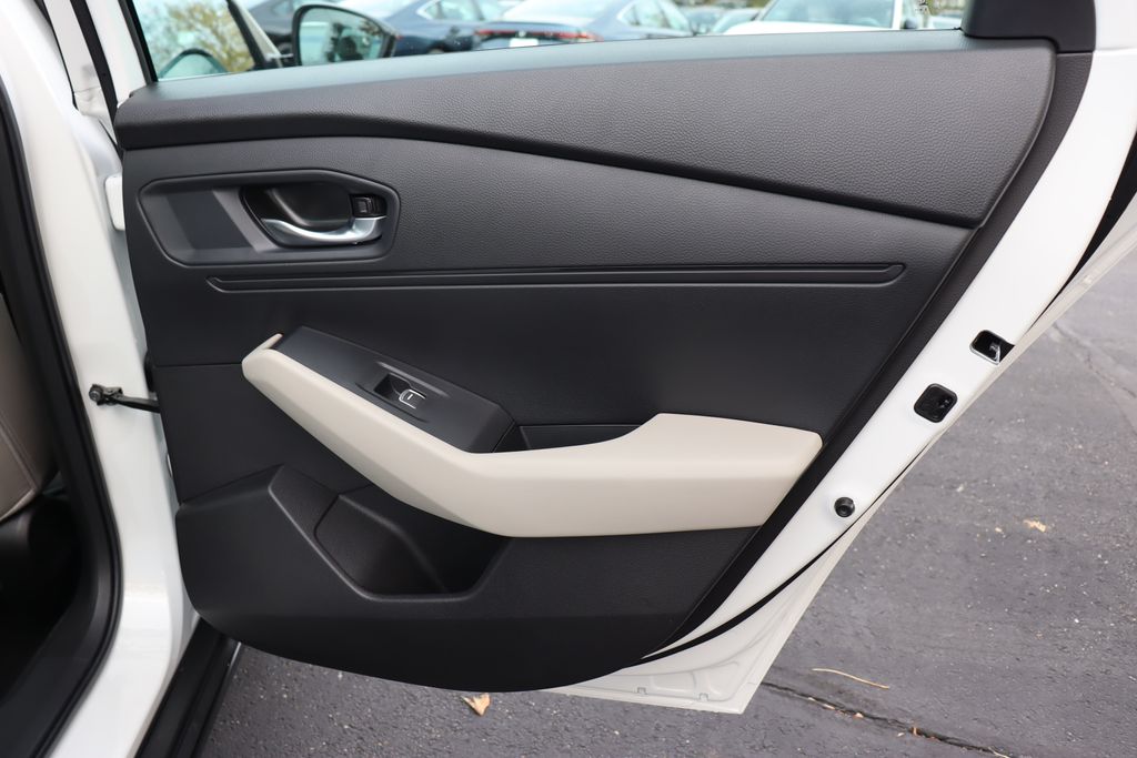 2025 Honda Accord SE 14