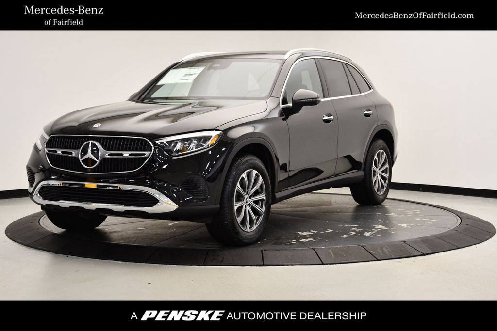 2025 Mercedes-Benz GLC 300 -
                Fairfield, CT