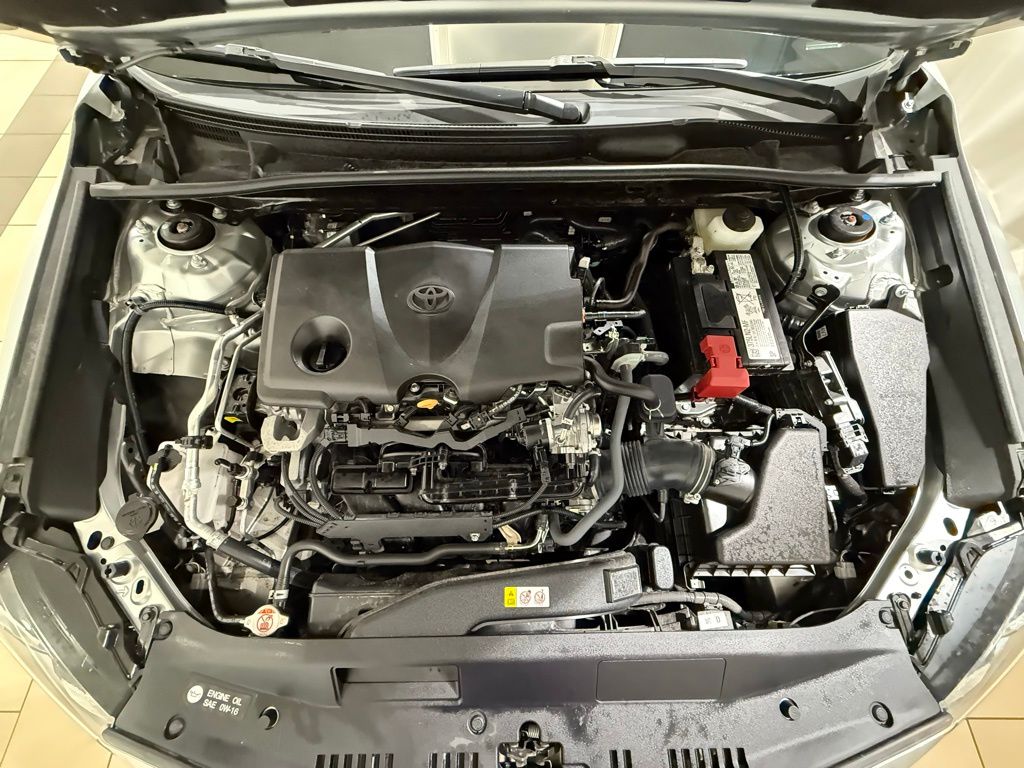 Thumbnail: 2023 Toyota Camry - 10