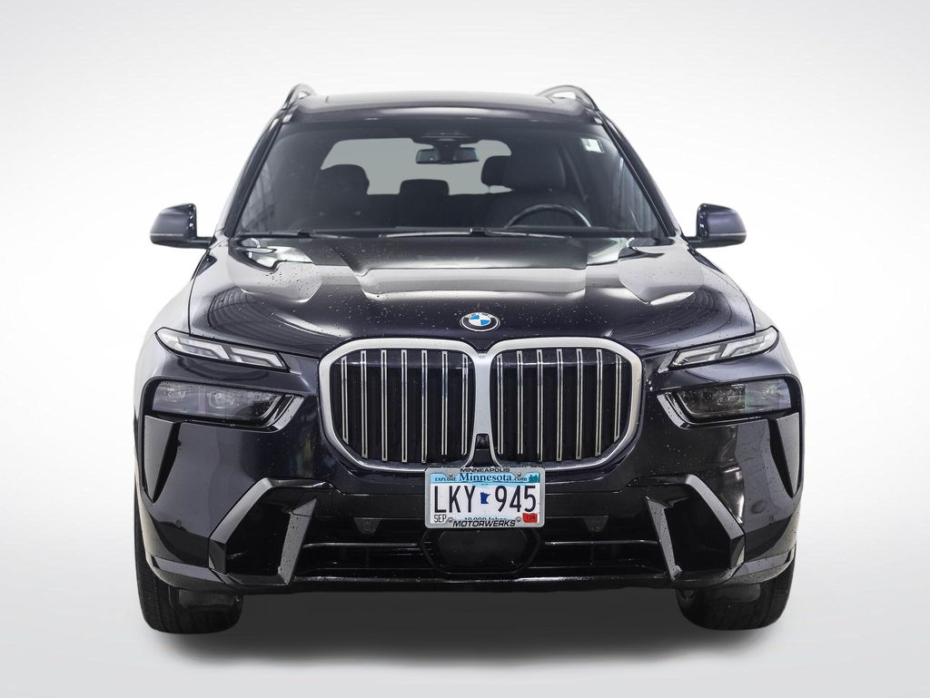 Thumbnail: 2024 BMW X7 - 8