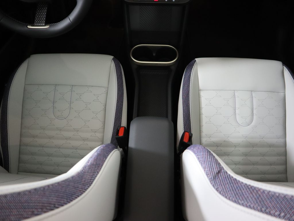 Thumbnail: 2026 MINI Cooper - 18