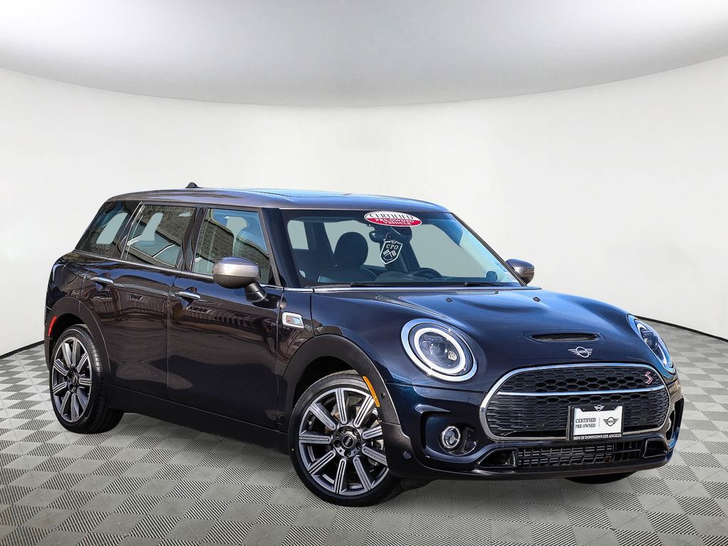 2024 MINI Cooper Clubman Classic Cooper S FWD