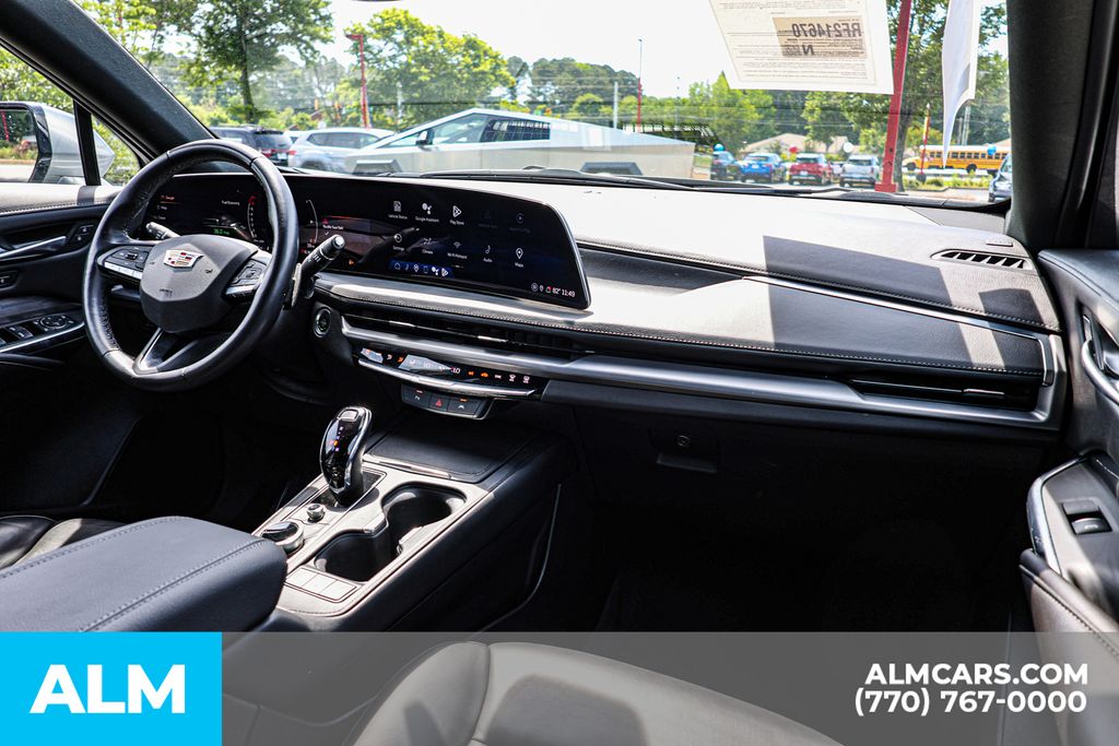 Used 2024 Silver Cadillac Premium Luxury image 31