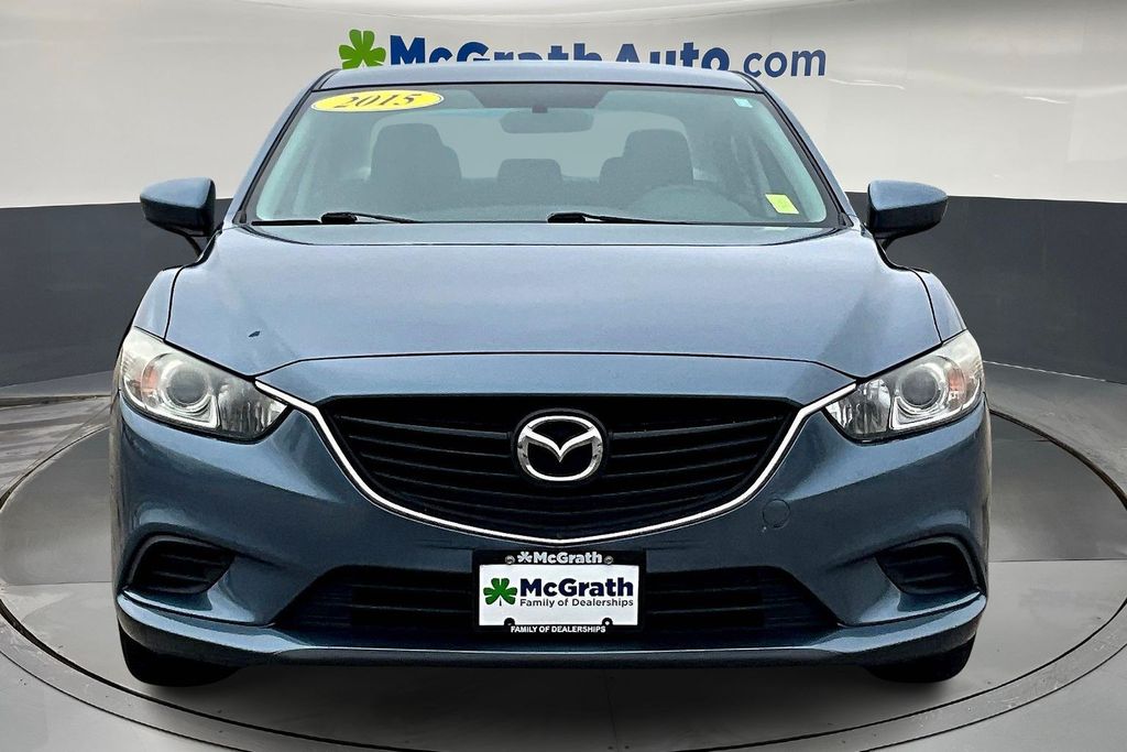 View vehicle photo 2