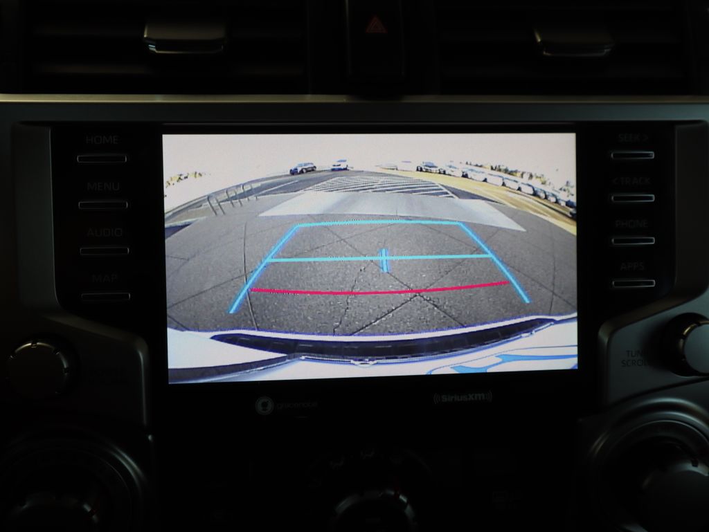 Thumbnail: 2021 Toyota 4Runner - 15