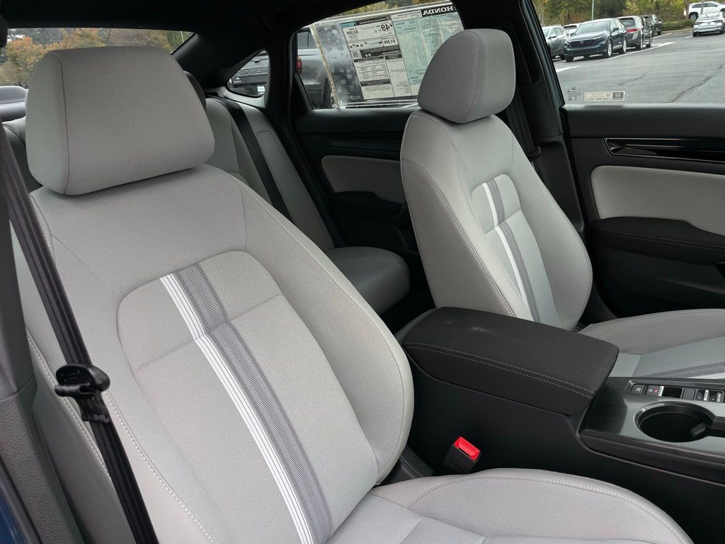 Thumbnail: 2026 Honda Civic - 31