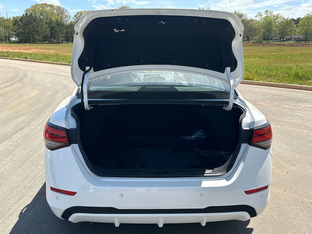 Used 2025 White Nissan S image 18