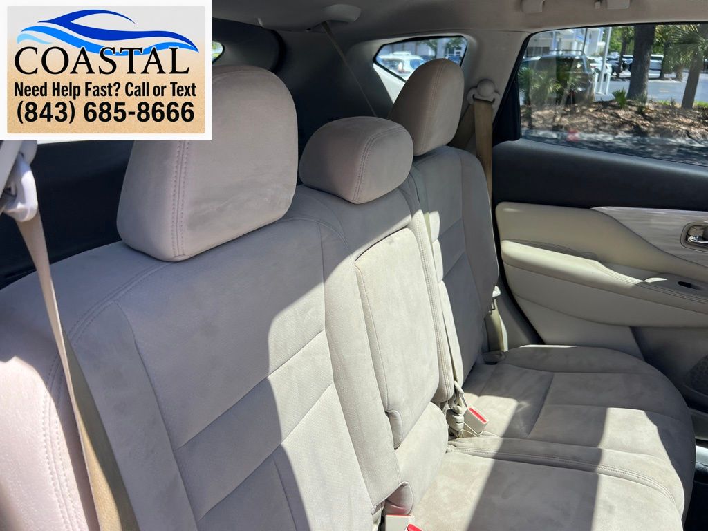 2017 Nissan Murano SV White at Coastal Chevrolet Cadillac