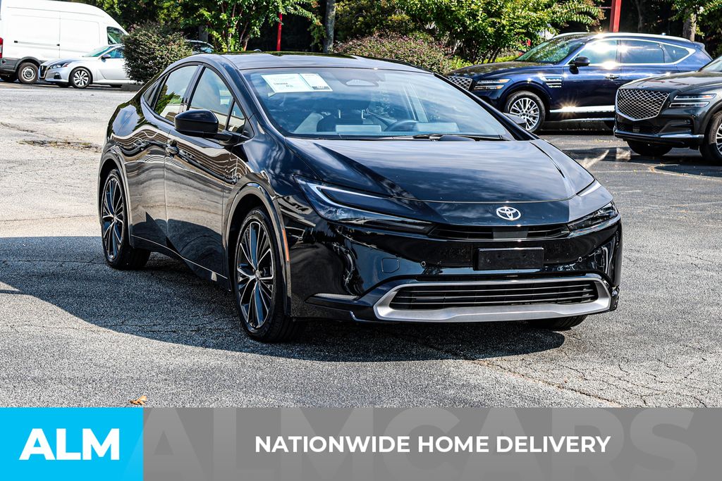 2025 Toyota Prius XLE photo 4
