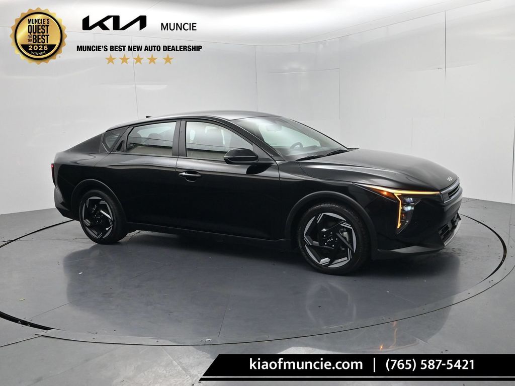 Aurora Black Pearl 2025 Kia K4 Sedan Front-Wheel Drive Continuously Variable Transmission