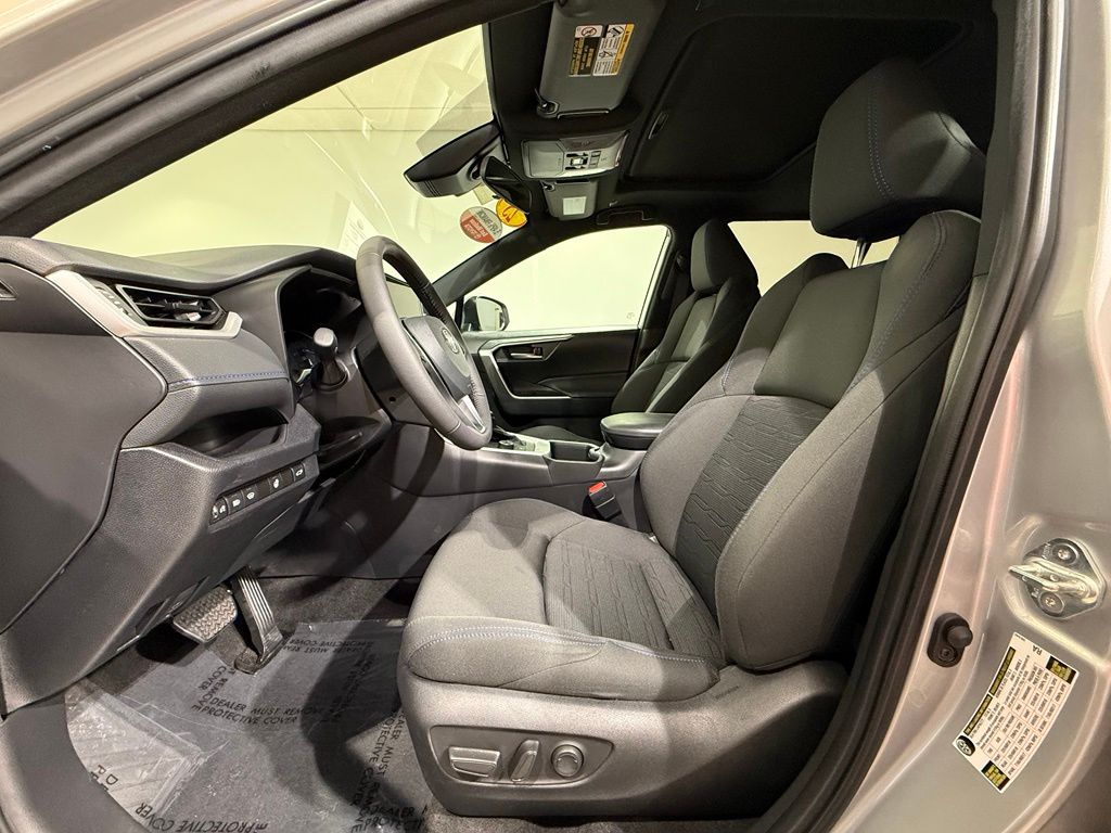 Thumbnail: 2023 Toyota RAV4 - 13