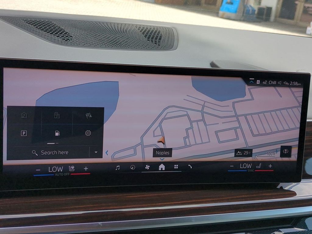 New 2026 White BMW xDrive40i image 22