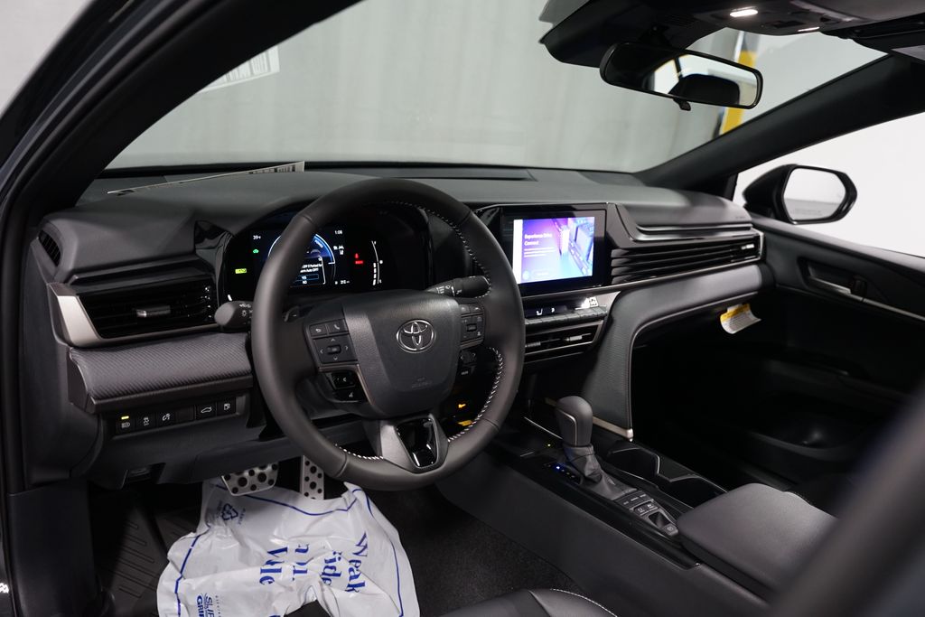 Thumbnail: 2026 Toyota Camry - 11