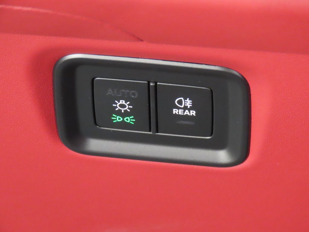 Thumbnail: 2026 Porsche  - 21