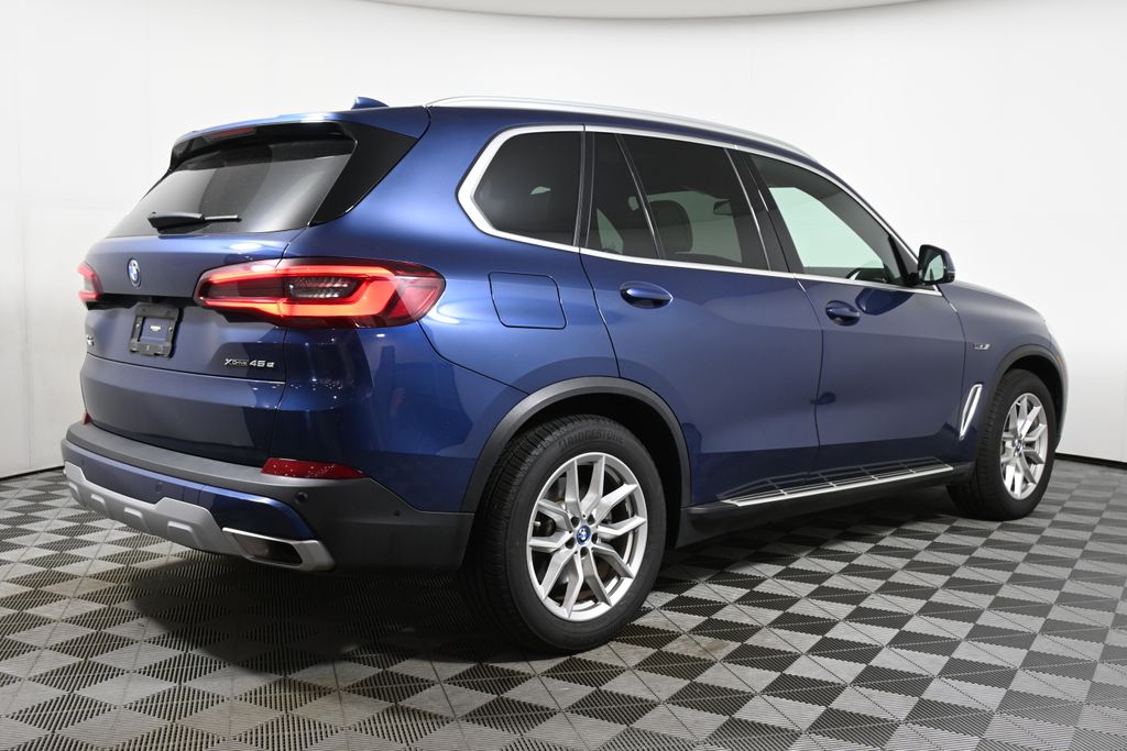 Thumbnail: 2022 BMW X5 - 7