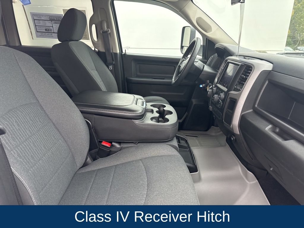 2021 Ram 1500 Classic Tradesman Crew Cab 4x4 5'7" Box